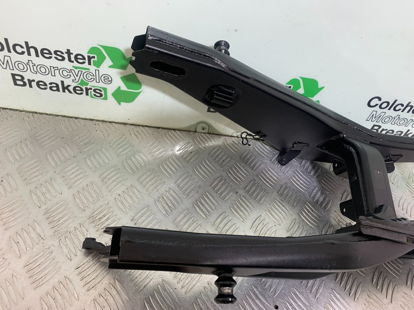 TRIUMPH TRIDENT 660 SWINGARM  YEAR 2021-2024 (CMB1148)