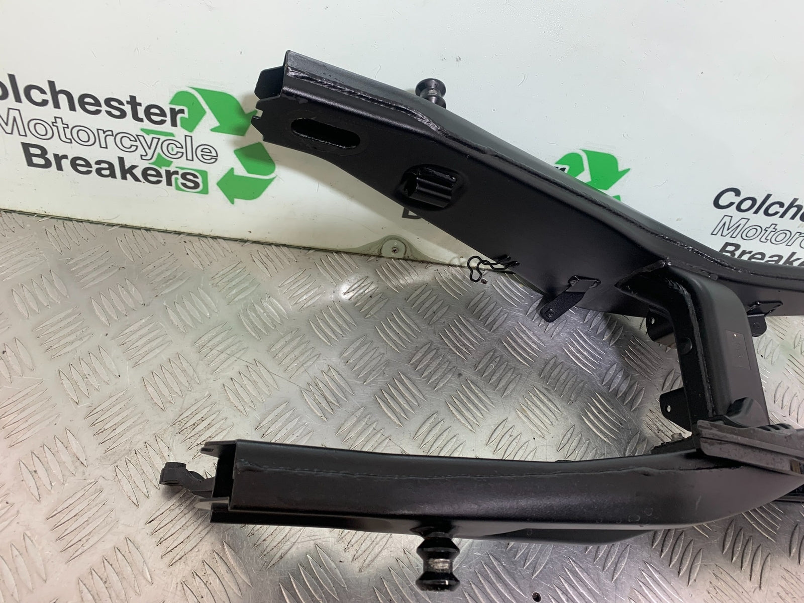TRIUMPH TRIDENT 660 SWINGARM  YEAR 2021-2024 (CMB1148)