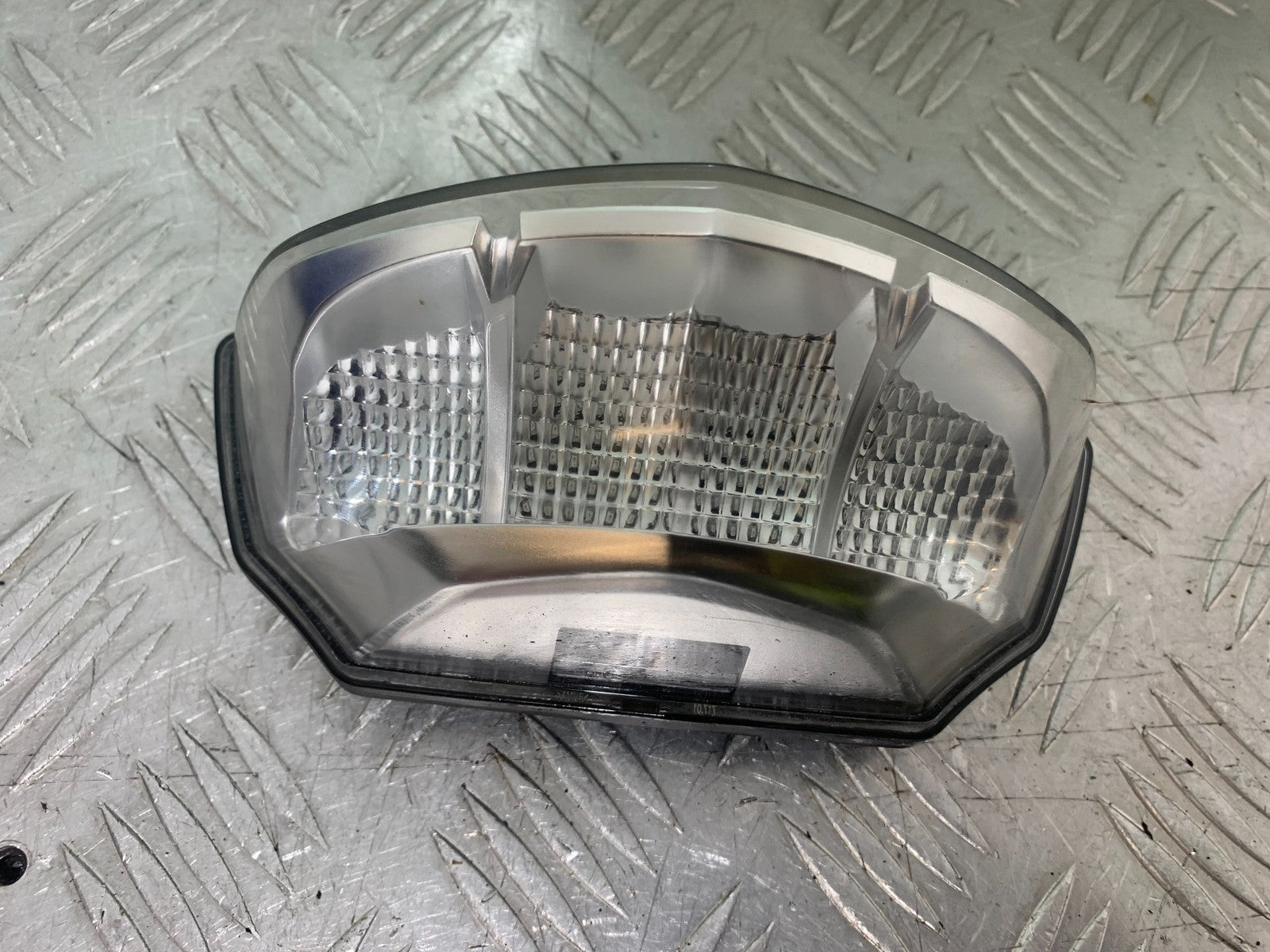 BMW R1200 R 1200 GS REAR LIGHT  YEAR 2013-2016 (CMB1257)