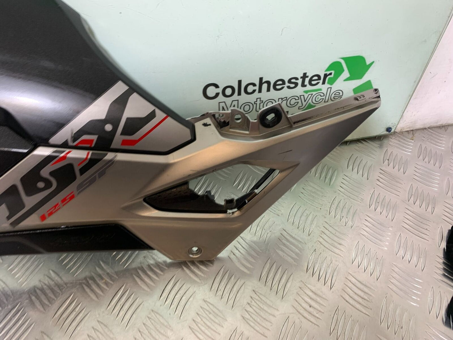 HONDA MSX125 GROM LEFT FAIRING PANEL YEAR 2016-2020  (CMB1009)