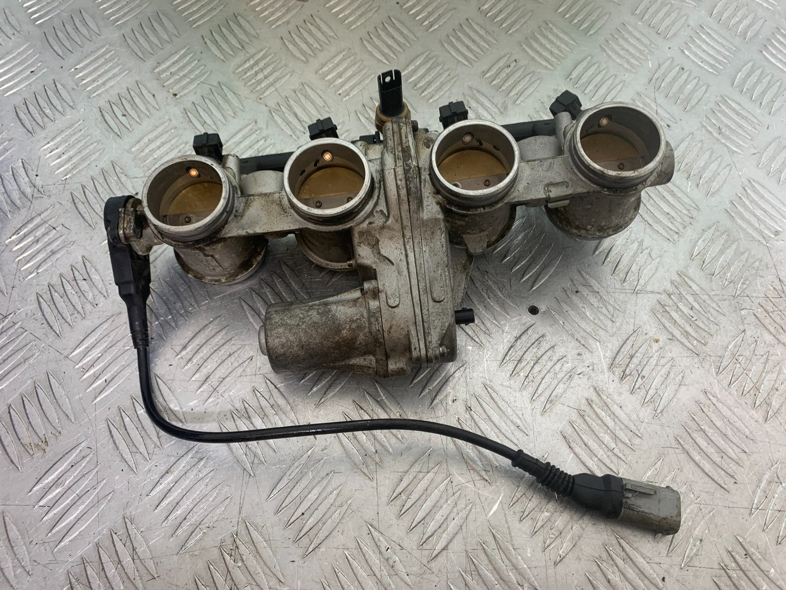 BMW S1000 RR THROTTLE BODIES YEAR 2015-2018 (CMB1246)