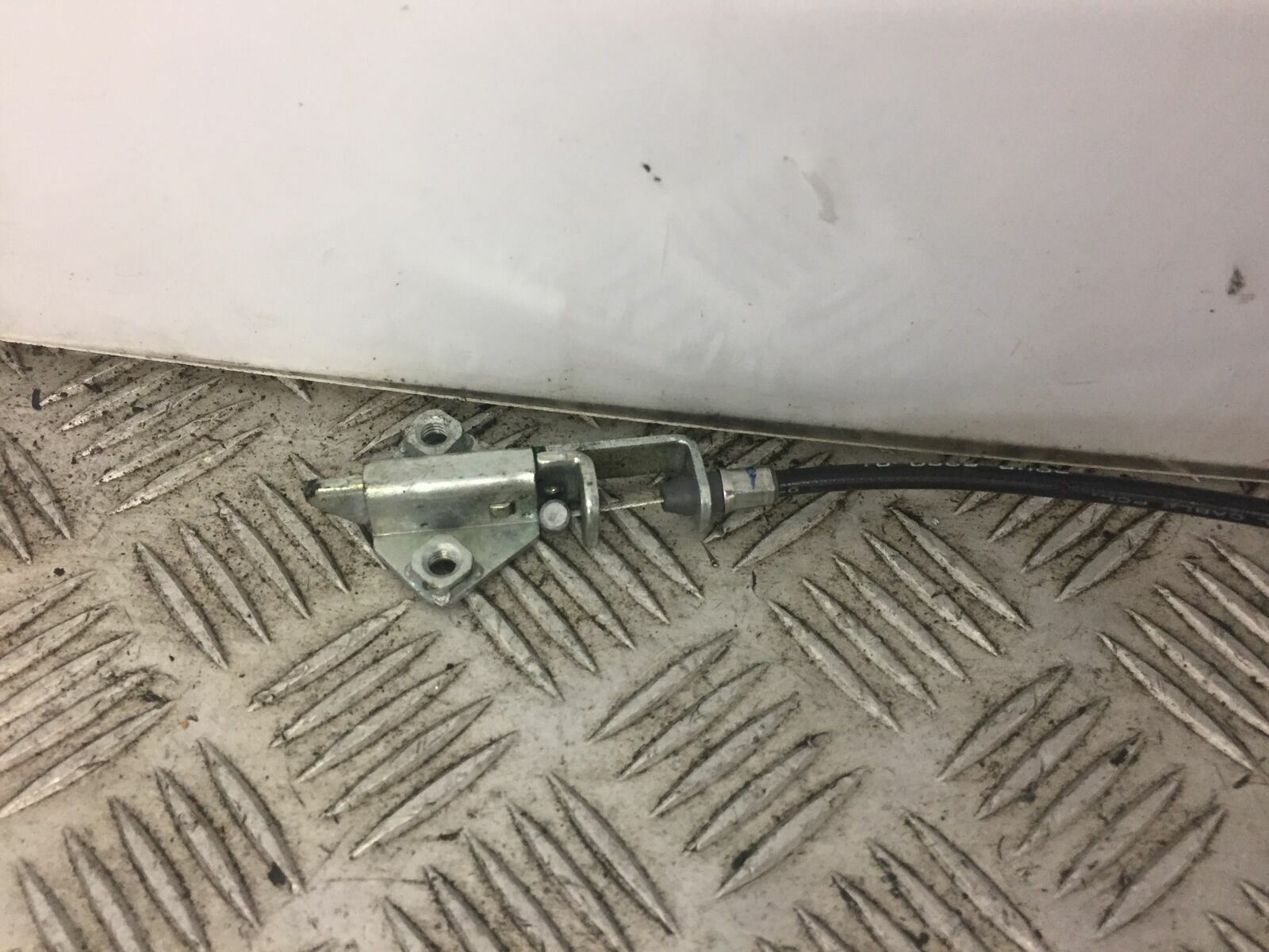 KAWASAKI ER6 F SEAT CATCH   YEAR 2016