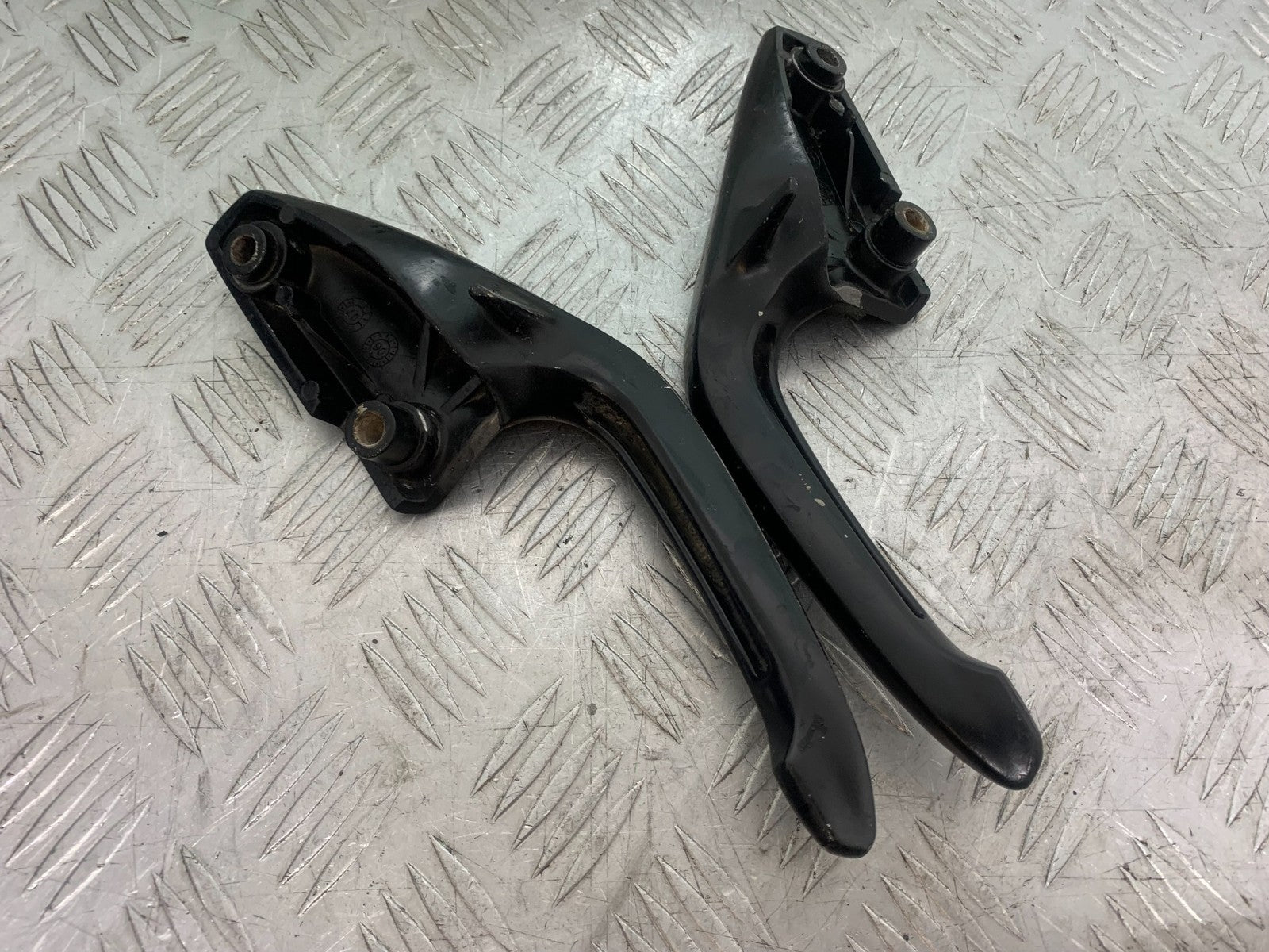 HONDA CBF600 CBF 600 GRAB RAILS  YEAR 2004-07  (CMB1305)