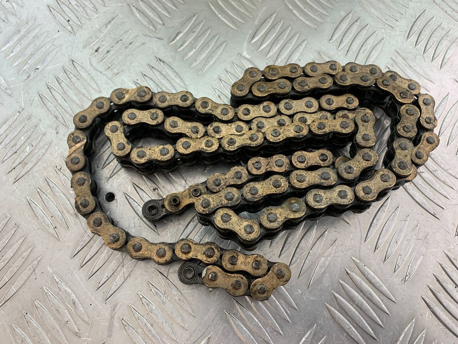 KTM 990 SUPERMOTO T CHAIN   YEAR 2010-2011  (CMB1067)