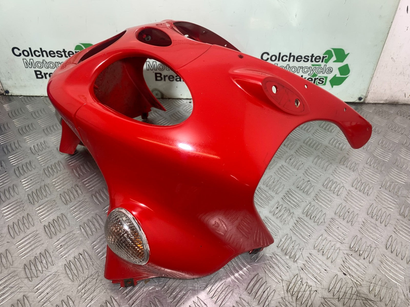 TRIUMPH 955i SPRINT ST TOP FAIRING  1999-2004 (CMB1176)