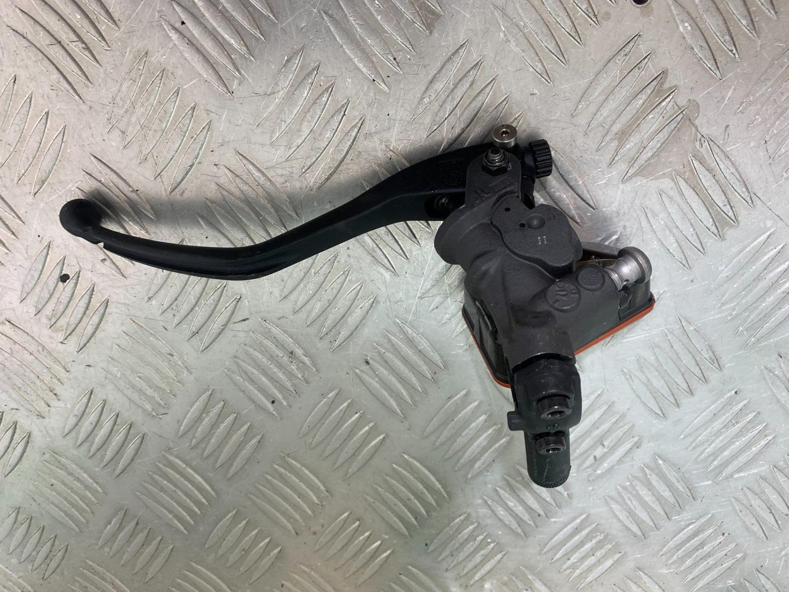 KTM 790 DUKE FRONT BRAKE MASTER CYLINDER YEAR 2018-2021  (CMB11150)