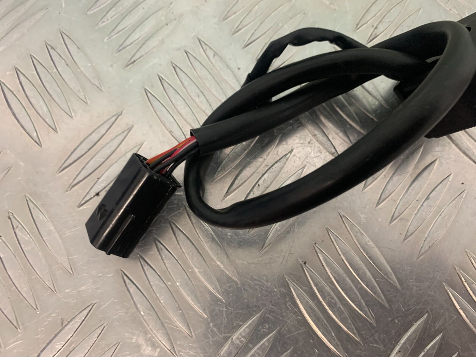 TRIUMPH 1050 SPRINT GT RIGHT SWITCH GEAR  YEAR 2010-2014 (STOCK 979)