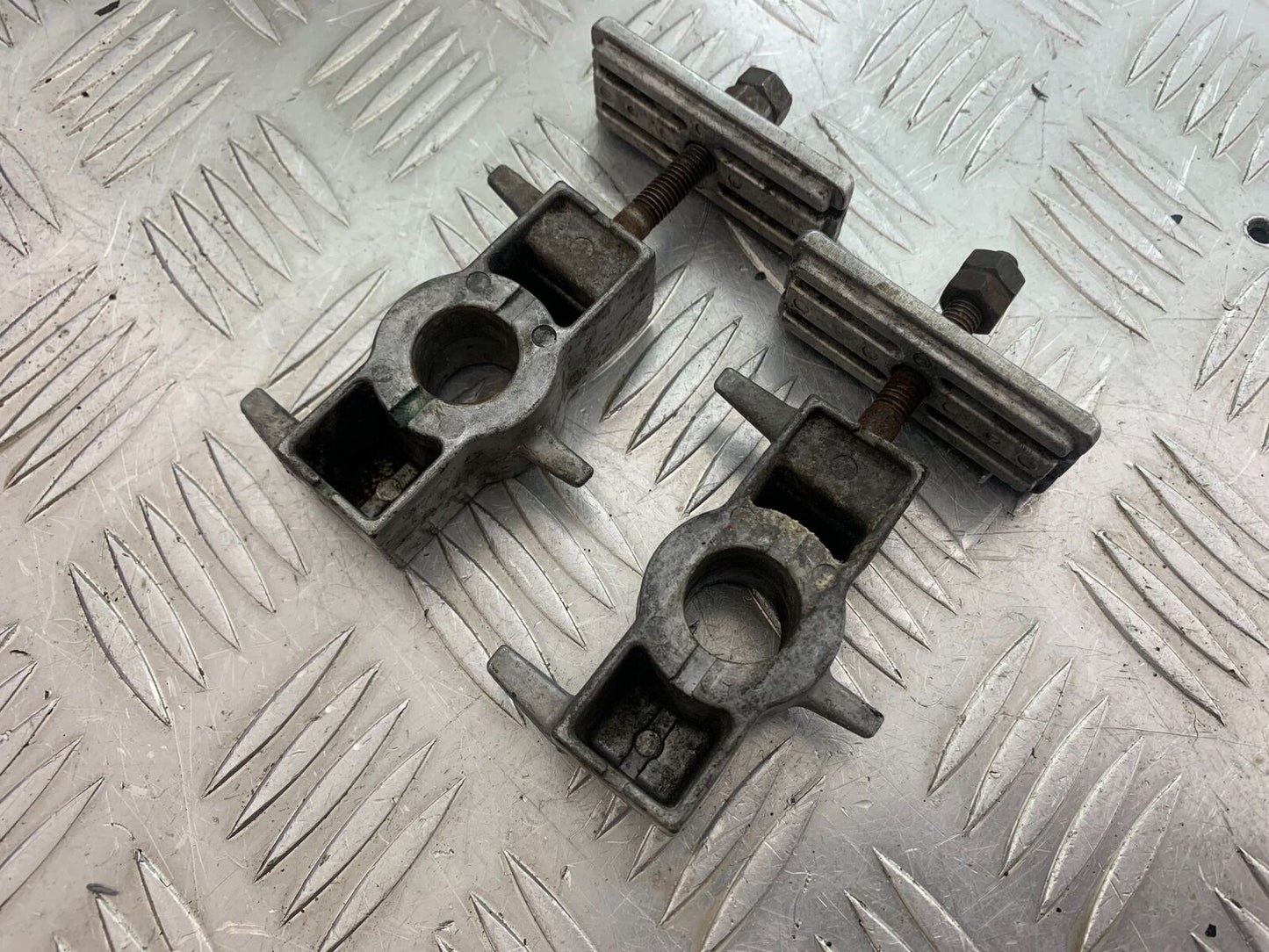 HONDA CBR600 CBR 600 F2 REAR CHAIN ADJUSTERS   YEAR 1991-1993 (CMB1114)