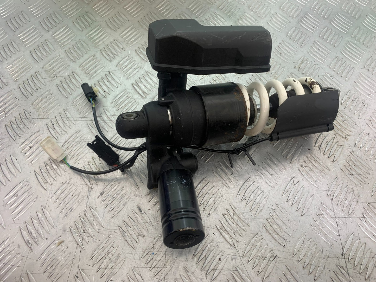 BMW K1300 S K 1300 S REAR SHOCK   YEAR 2009-16 (CMB1216)