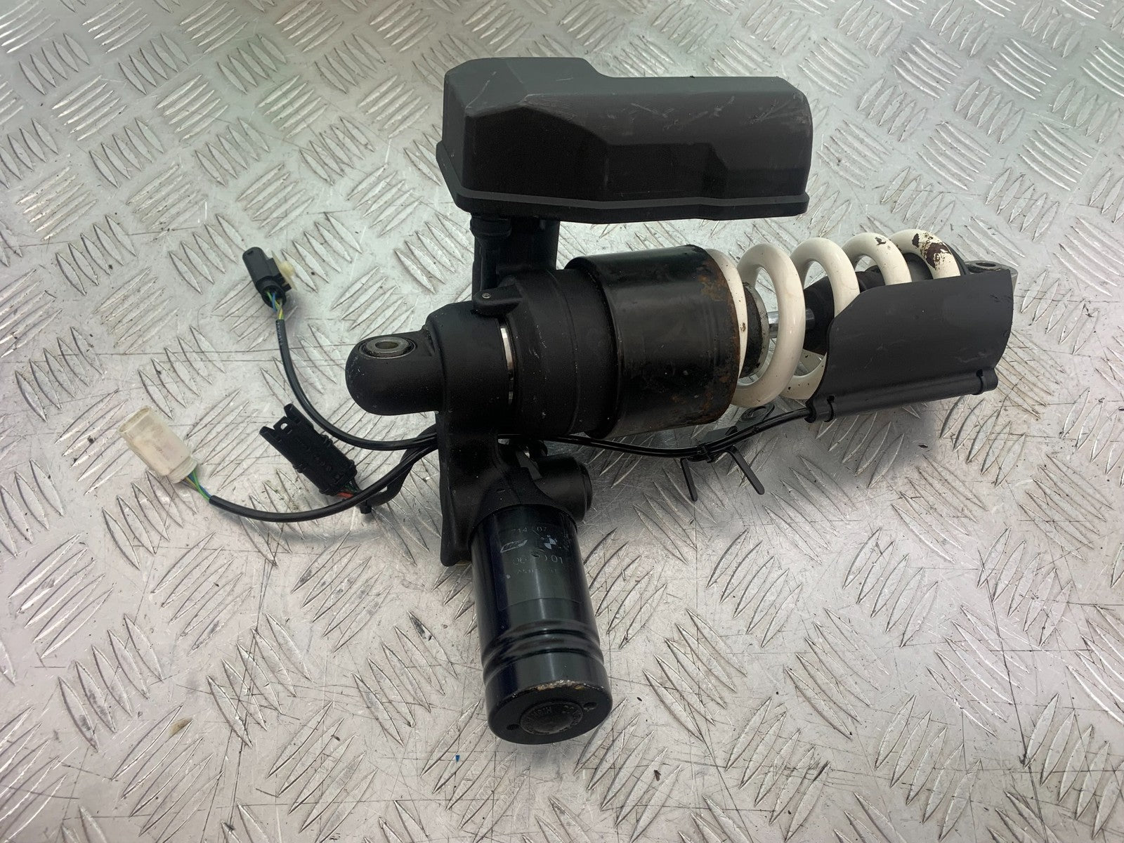 BMW K1300 S K 1300 S REAR SHOCK   YEAR 2009-16 (CMB1216)