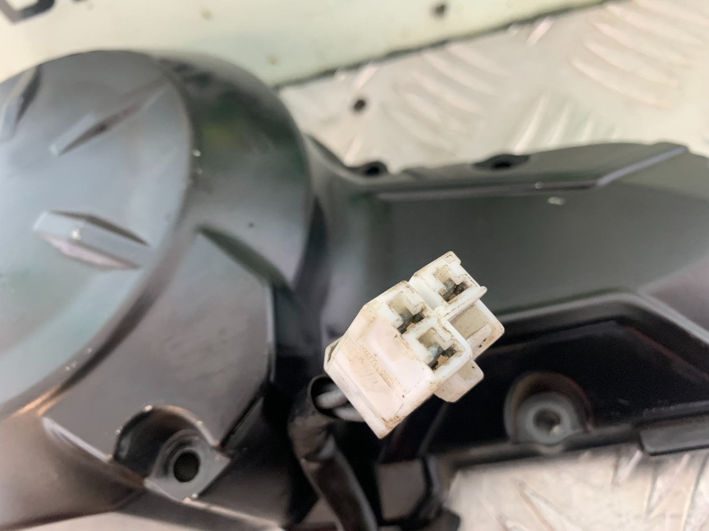 KAWASAKI NINJA 650 GENERATOR STATOR AND COVER YEAR 2017-2019