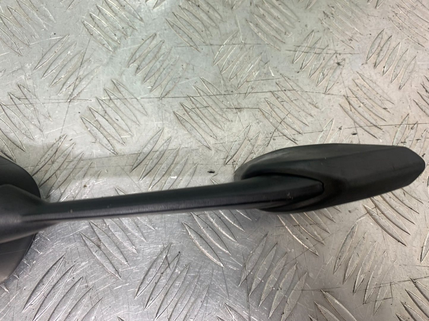 YAMAHA XJ6 XJ6-S LEFT MIRROR  YEAR 2009-2015  (CMB1212)