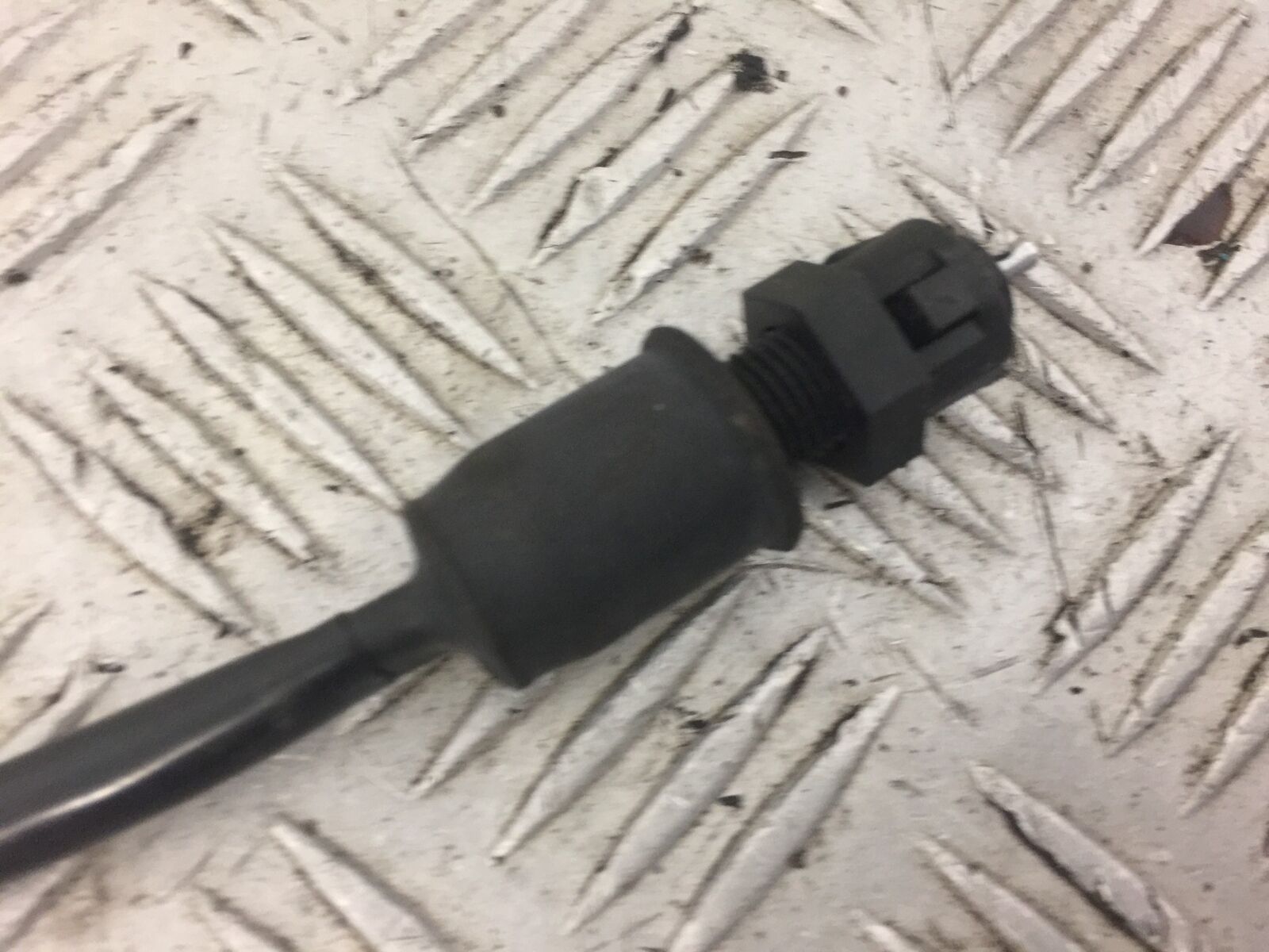 KAWASAKI ZX6R C1H REAR BRAKE LIGHT SWITCH YEAR 2005 2006 (STOCK 519)