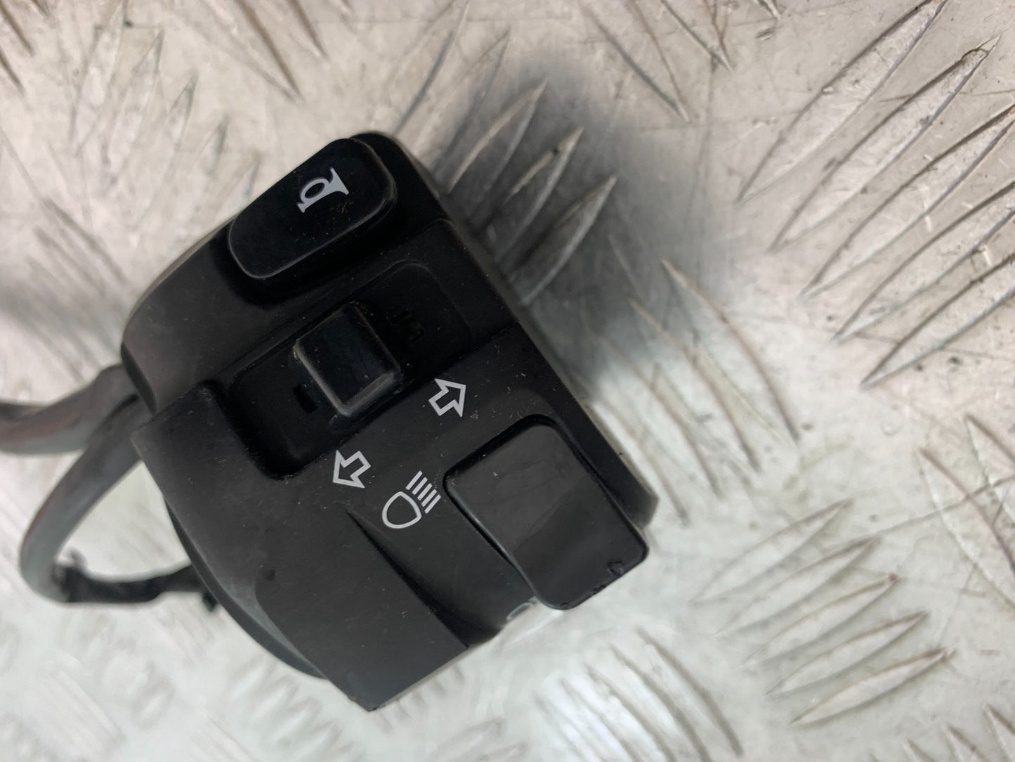 KAWASAKI NINJA 400 EX 400 LEFT SWITCH GEAR  YEAR 2018-2022 (CMB1278)