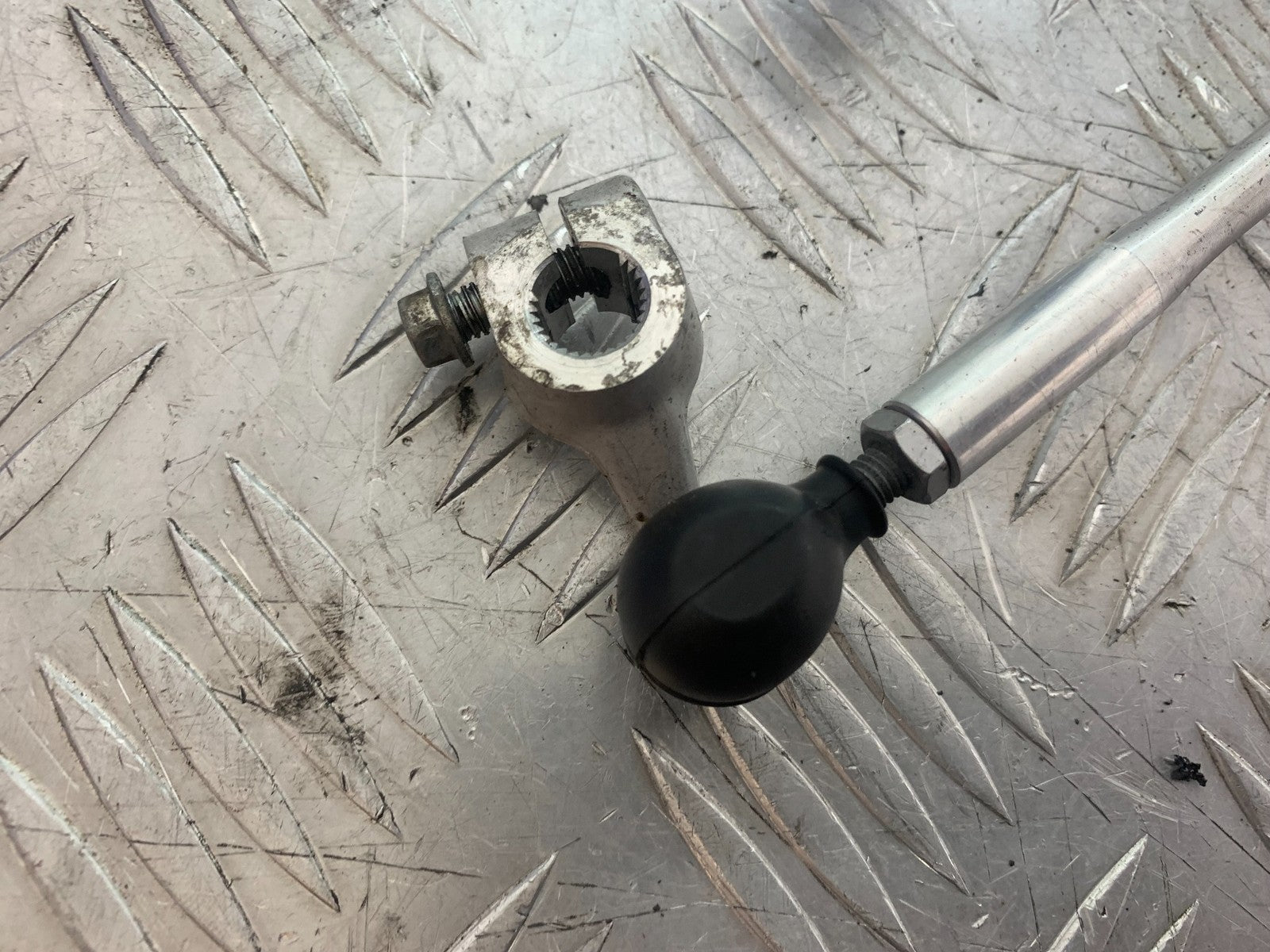 YAMAHA YZF R1 14 B BIG BANG GEAR LEVER  2009-14 (CMB1175)