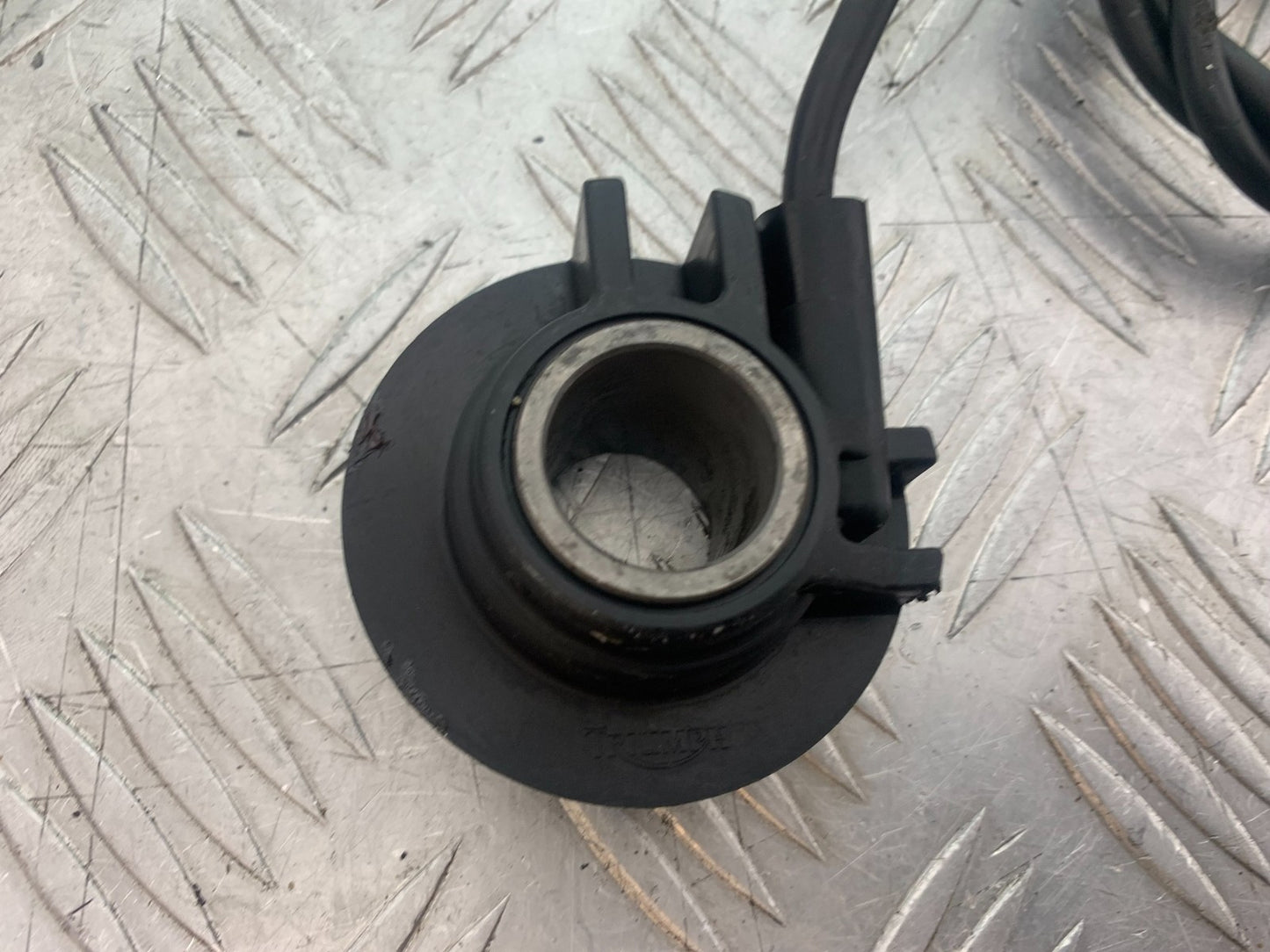 TRIUMPH 955i SPRINT ST SPEEDO DRIVE  1999-2004 (CMB1176)