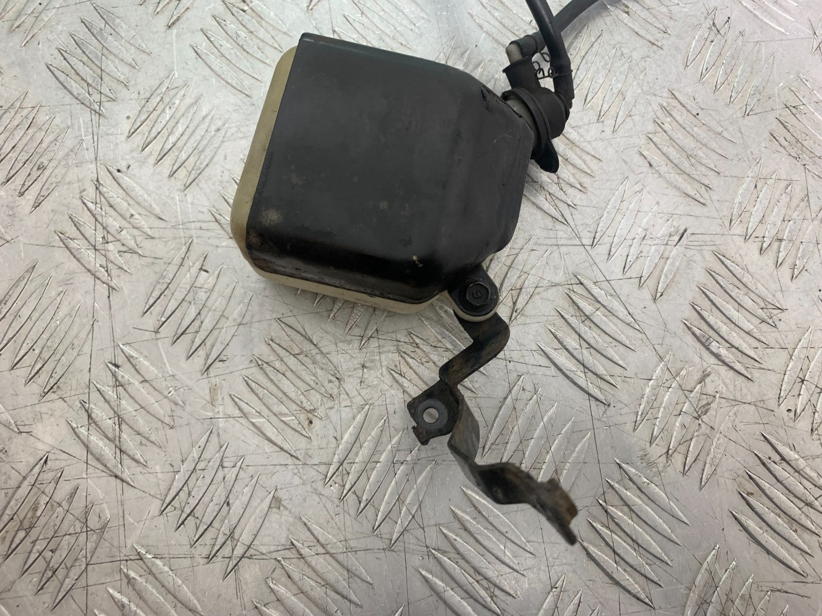 YAMAHA XJ6 XJ6-S COOLANT BOTTLE  YEAR 2009-2015  (CMB1212)
