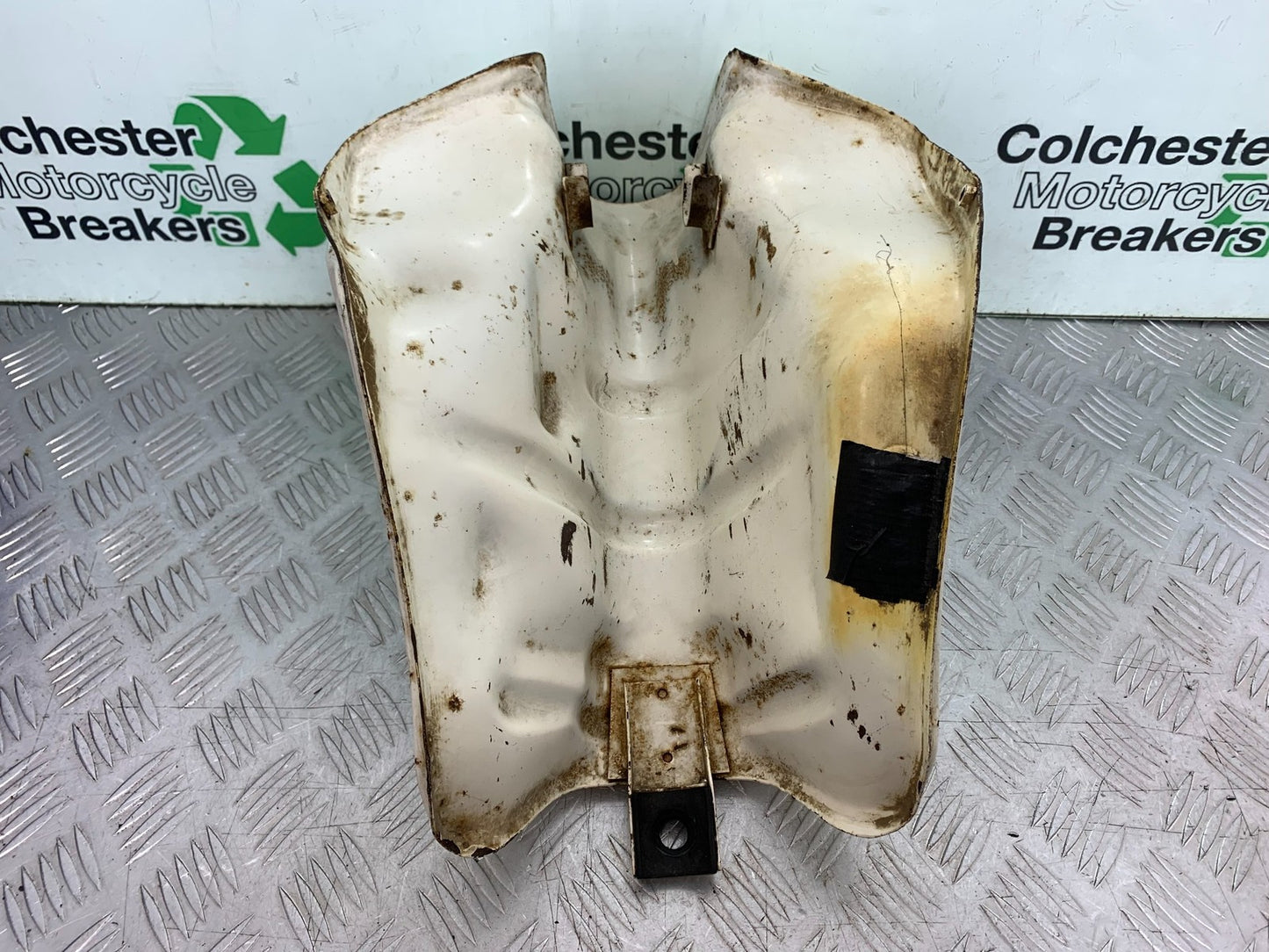 KAWASAKI KLR250 KLR 250 PETROL TANK YEAR 1984-2001 (CMB1225)