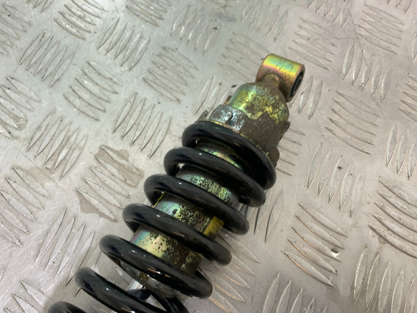 SUZUKI GSF1200  GSF 1200 BANDIT REAR SHOCK   YEAR 1997-2000 (CMB1149)