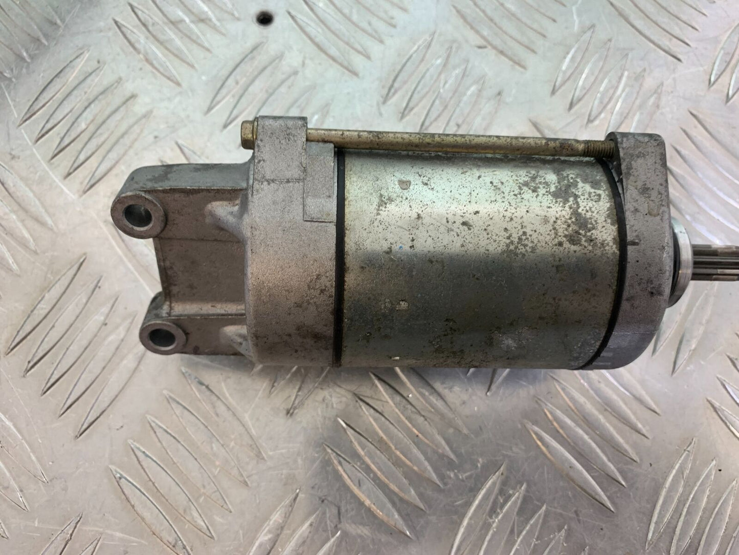 HONDA CBR1100 BLACKBIRD STARTER MOTOR YEAR 1996-1998 (CMB1017)