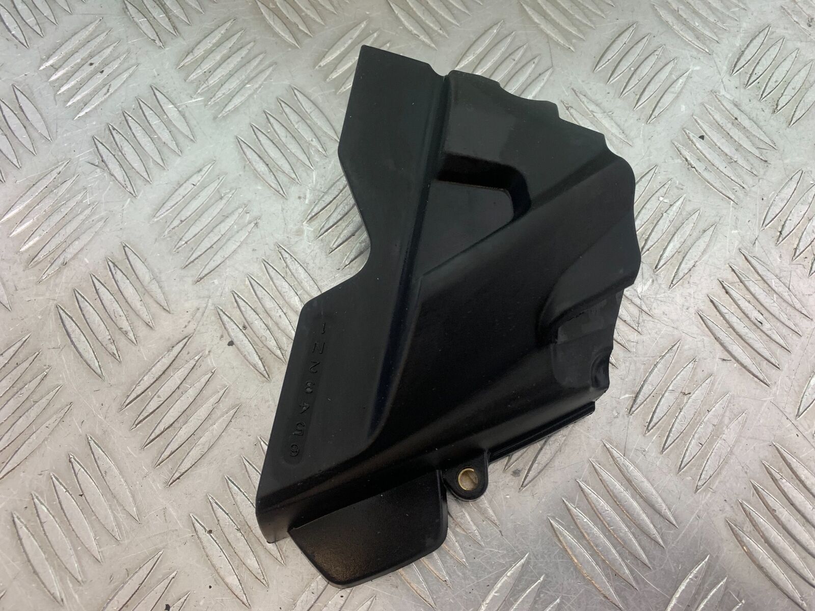 TRIUMPH TIGER 800 SPROCKET COVER  YEAR 2011-2014 (CMB1113)