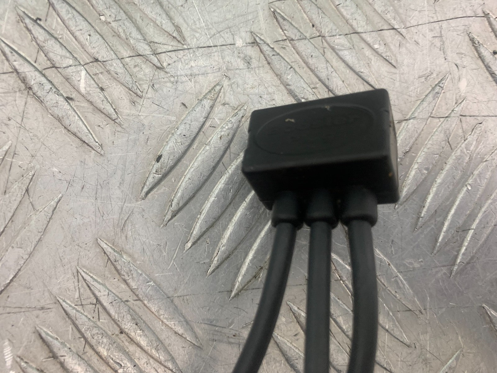 BMW K1200 K 1200 LT BOOSTER PLUG   YEAR 1999-07 (CMB1271)
