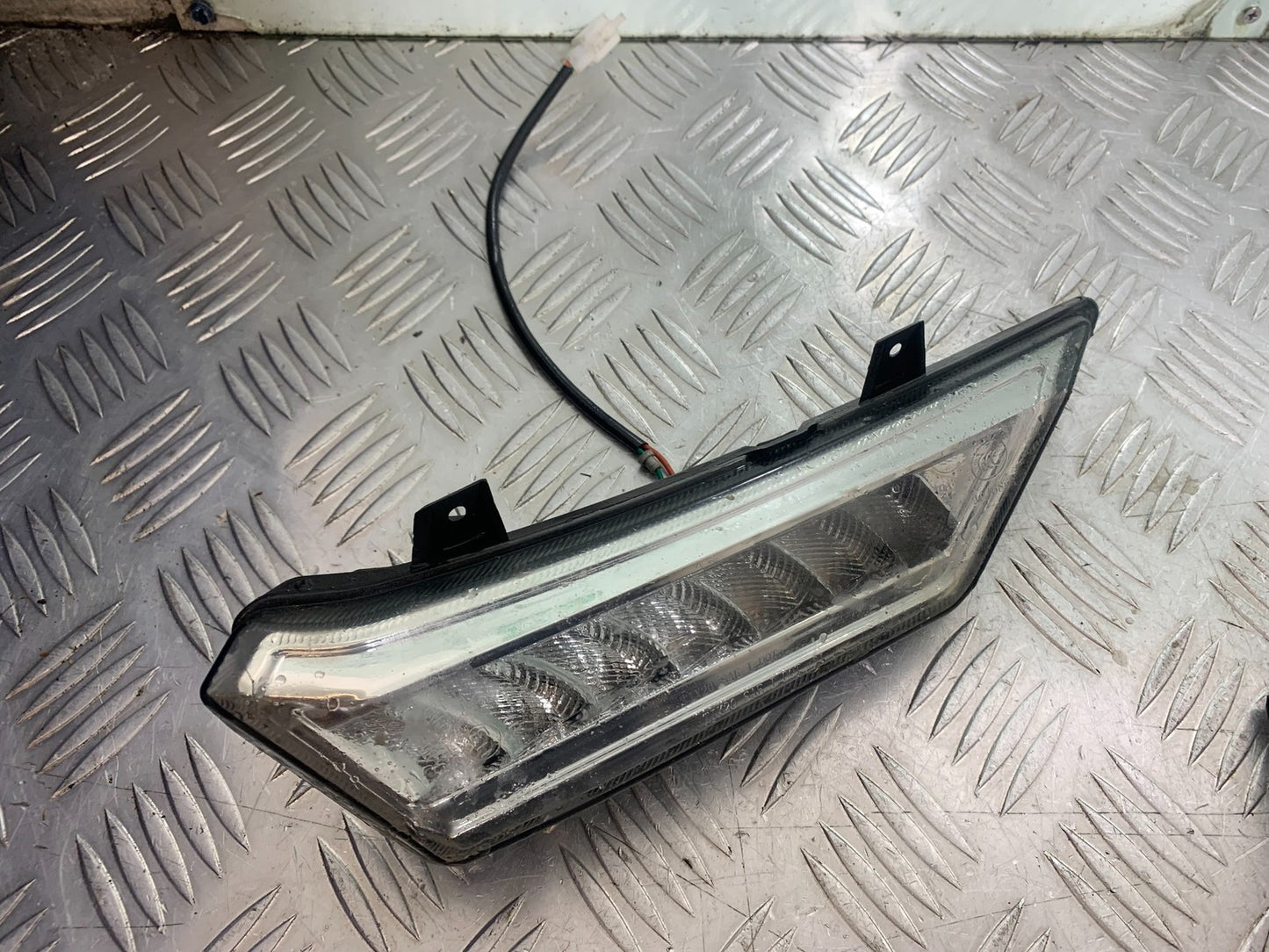 NECO ALEXONE 125 FRONT INDICATOR YEAR 2016-2022  (CMB1273)