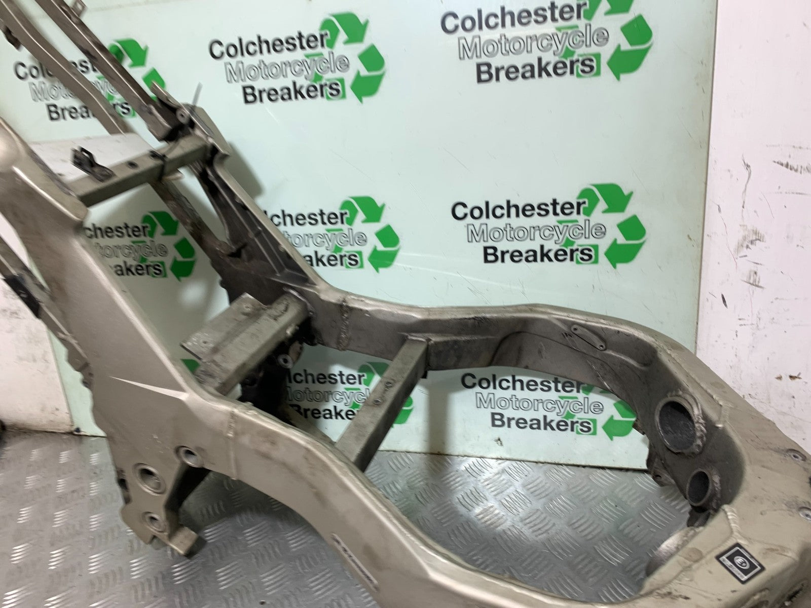 KAWASAKI ZZR1100 D FRAME REG LOG BOOK YEAR 1993-2001 (CMB1289)