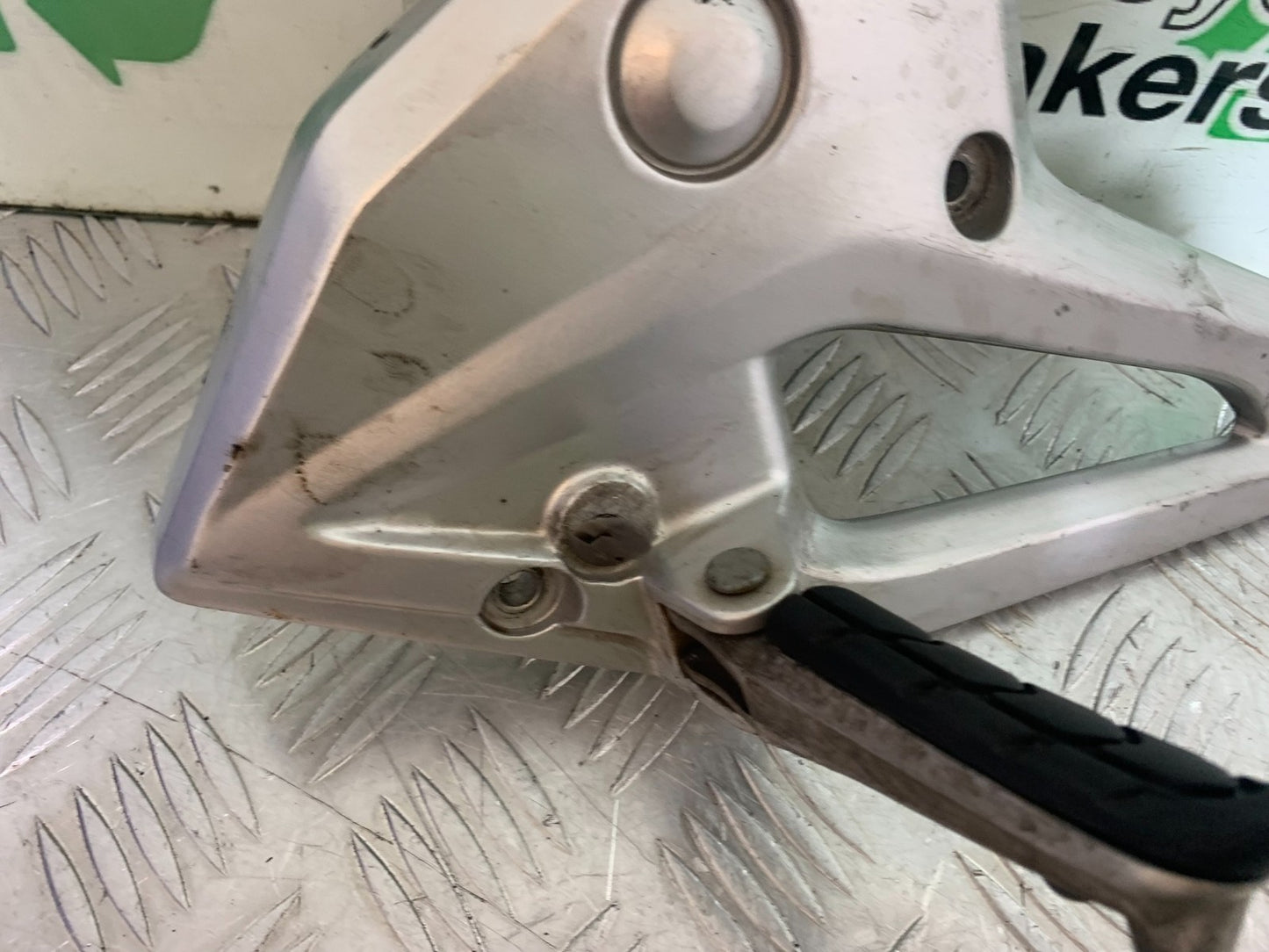 HONDA NC750 NC 750 X FRONT LEFT HANGER AND PEGS YEAR 2019 (CMB1223)