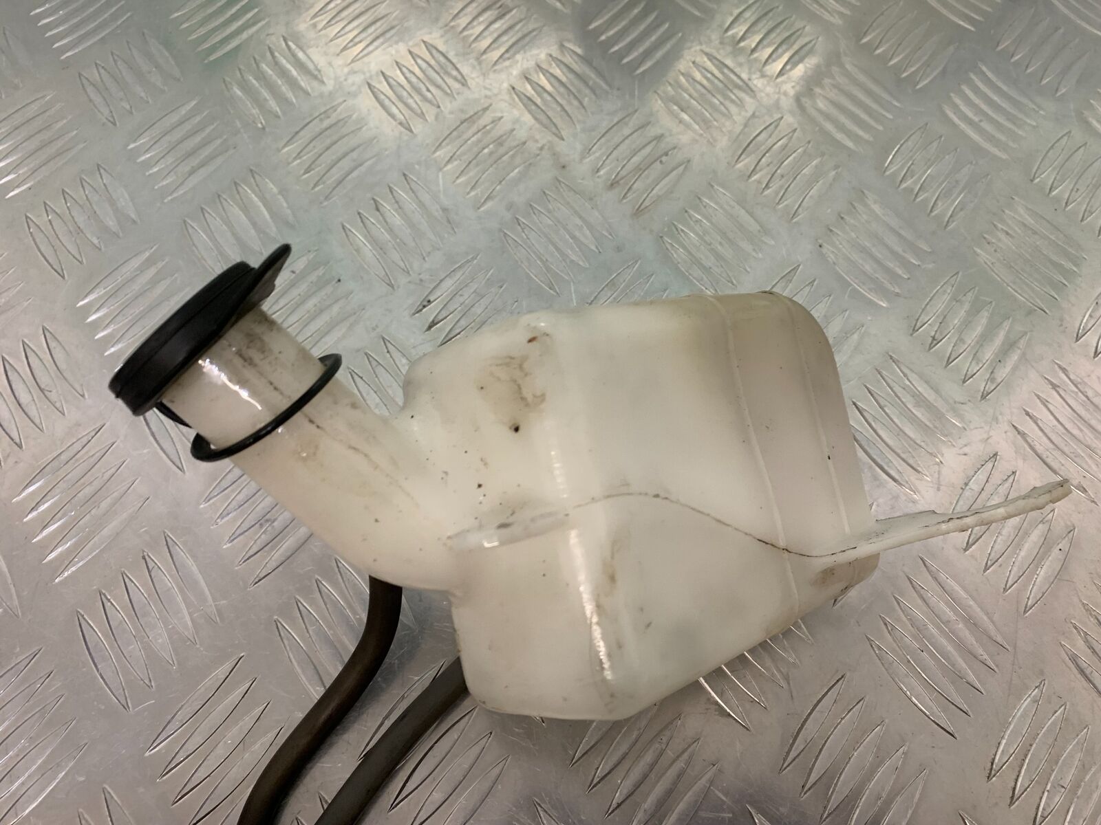 HONDA CBF600 CBF 600 SA-5 COOLANT BOTTLE  YEAR 2004 -07 (STOCK 965)