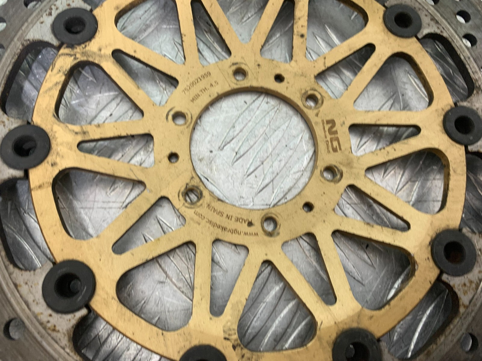 HONDA VFR800 PRE V-TEC 1 X FRONT BRAKE DISC  YEAR 1998-2001 (CMB1233)