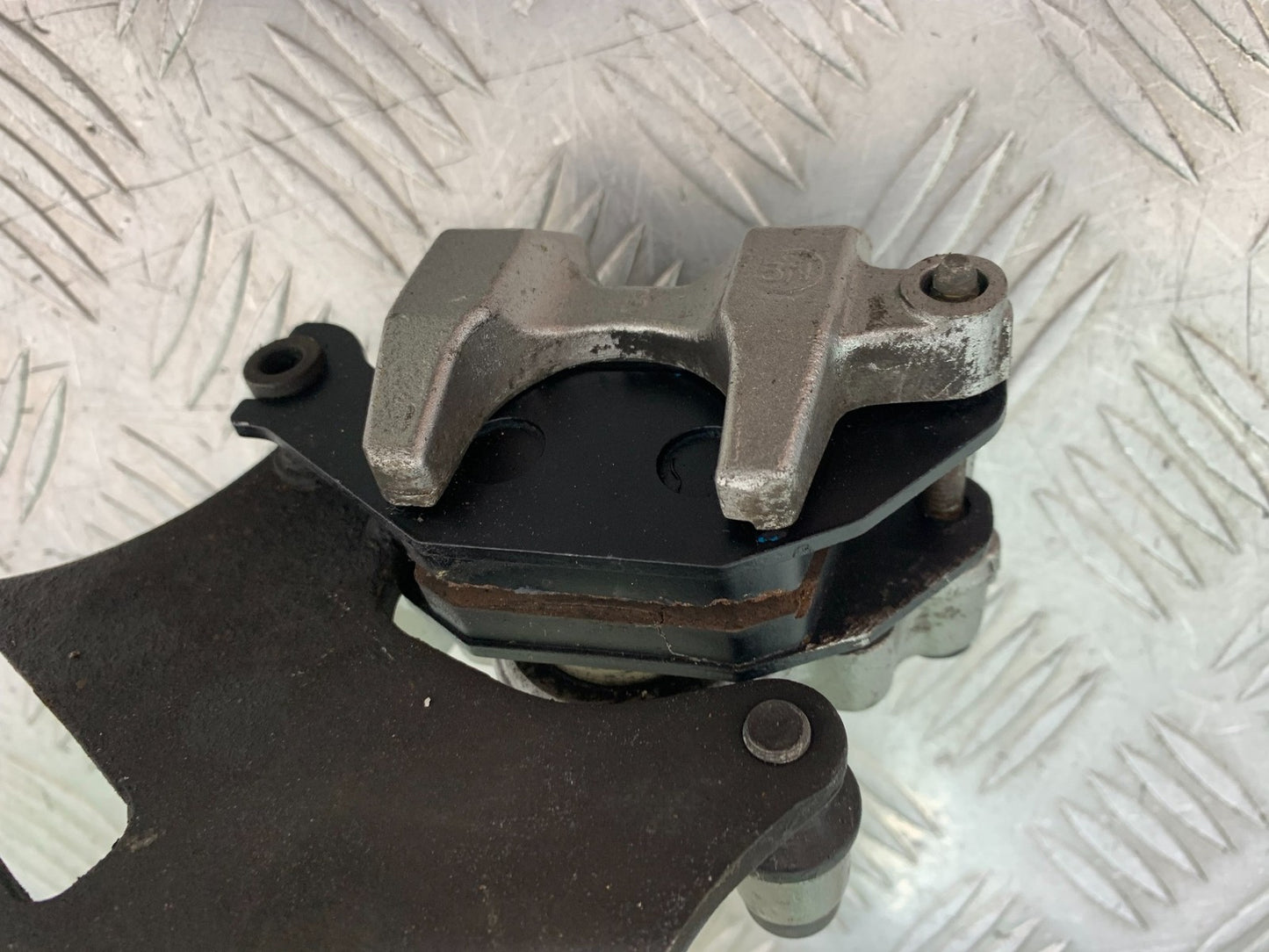HONDA XL125 VARADERO REAR BRAKE CALIPER  YEAR 2001-2006  (CMB1304)