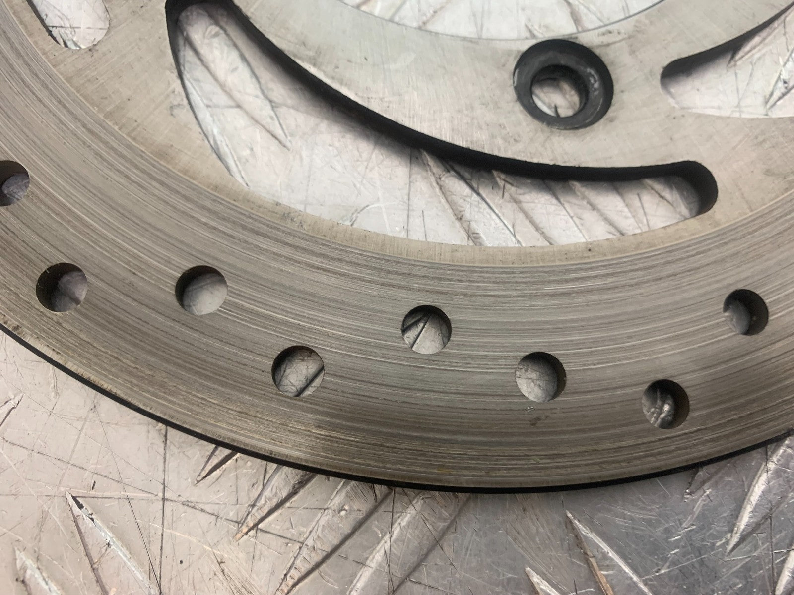 APRILIA SL750 SL 750 SHIVER REAR BRAKE DISC YEAR 2008-2016 (CMB1242)