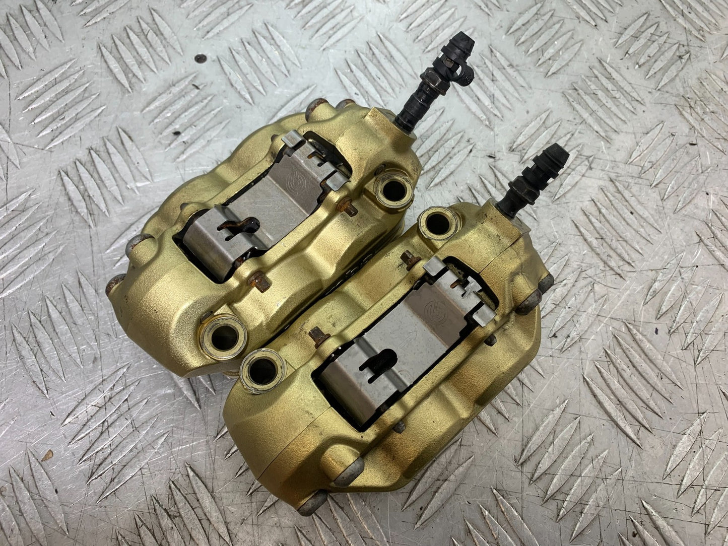 APRILIA TUONO 1000 V4R FRONT CALIPERS  YEAR 2011-13  (CMB1316)