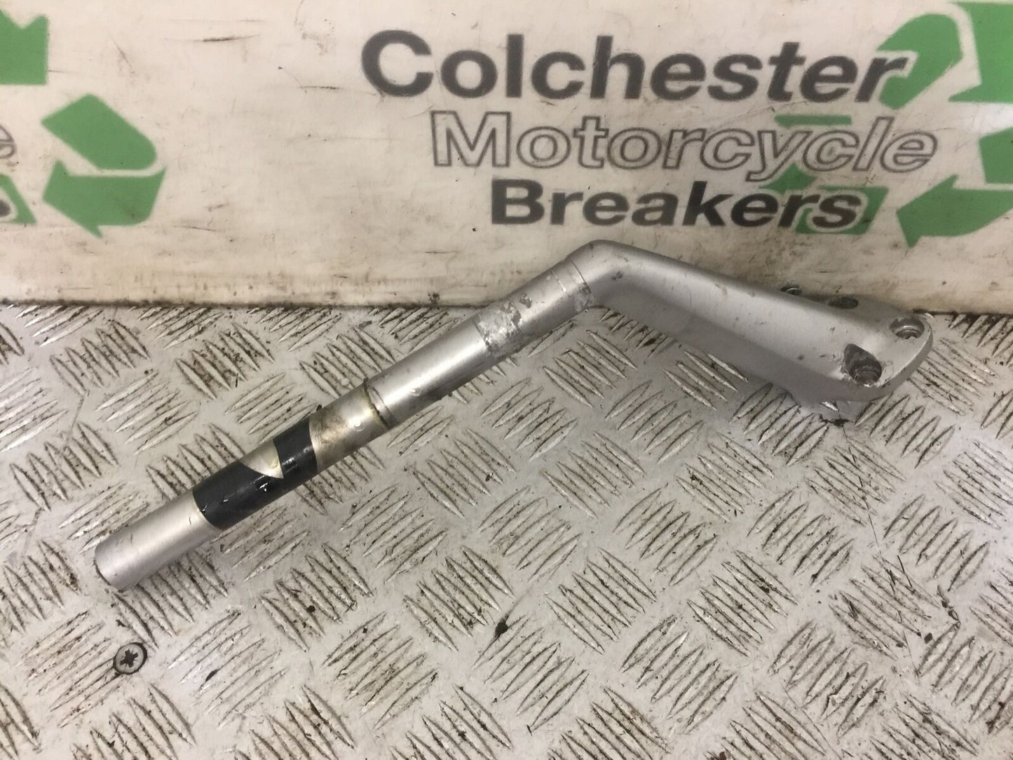 YAMAHA FJR1300 FJR 1300 LEFT HANDLEBAR YEAR 2001-05 (STOCK 814)