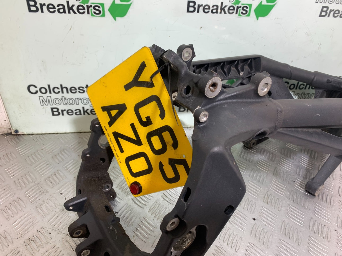 TRIUMPH 675 STREET TRIPLE RX FRAME REG LOG BOOK   2015-2017 (CMB1299)
