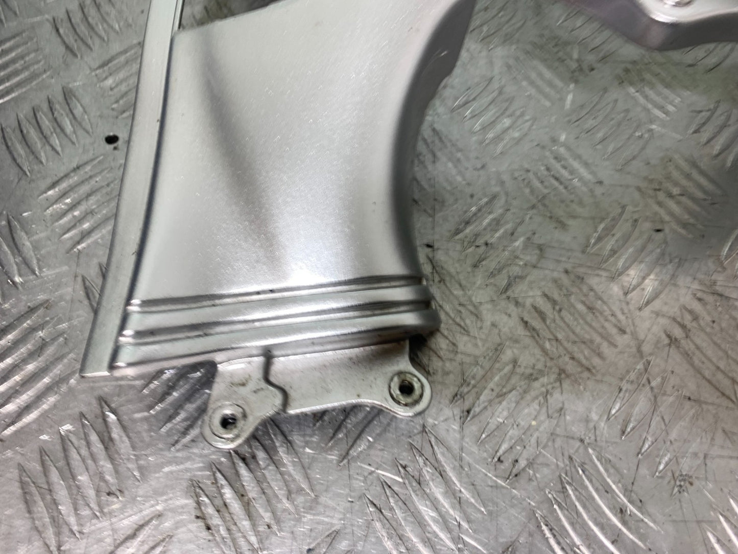 KAWASAKI ZZR1100 D TOP FAIRING INFILL PANEL  YEAR 1993-2001 (CMB1289)