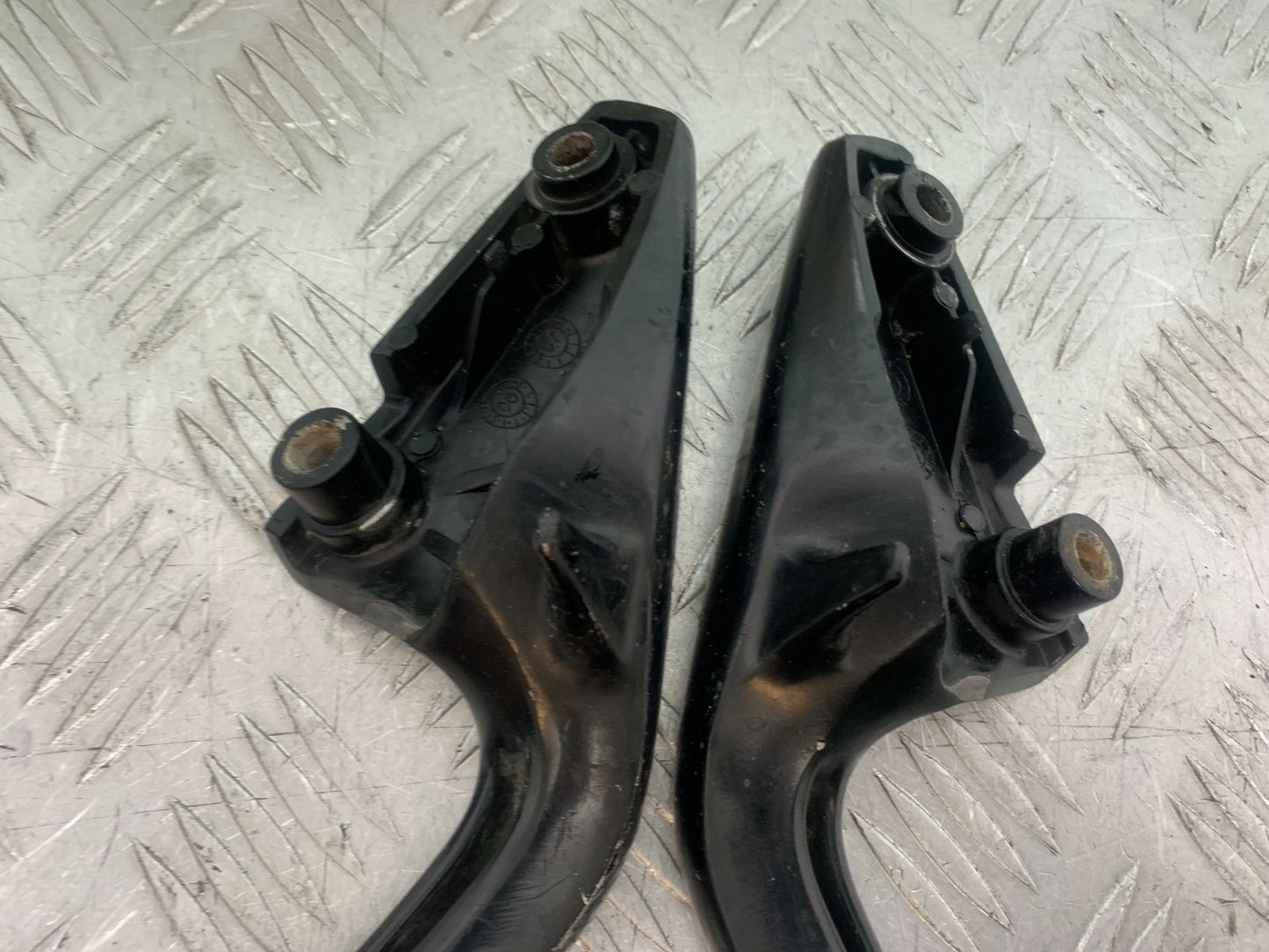 HONDA CBF600 CBF 600 GRAB RAILS  YEAR 2004-07  (CMB1305)