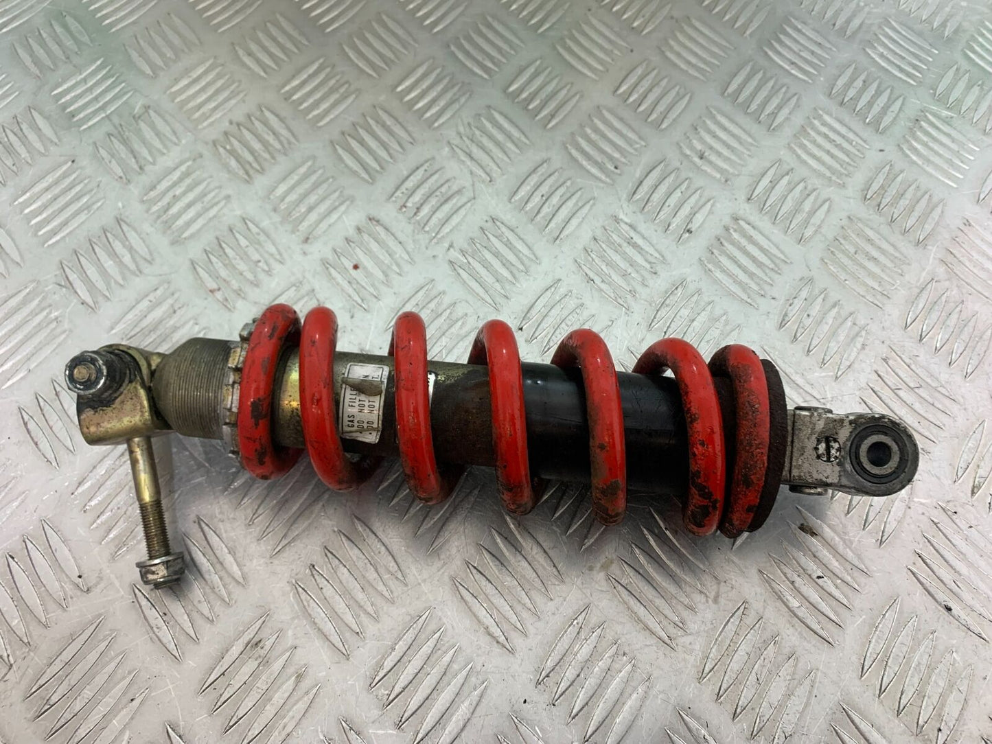 HONDA CBR1100 BLACKBIRD REAR SHOCK YEAR 1999-2005 (CMB1103)