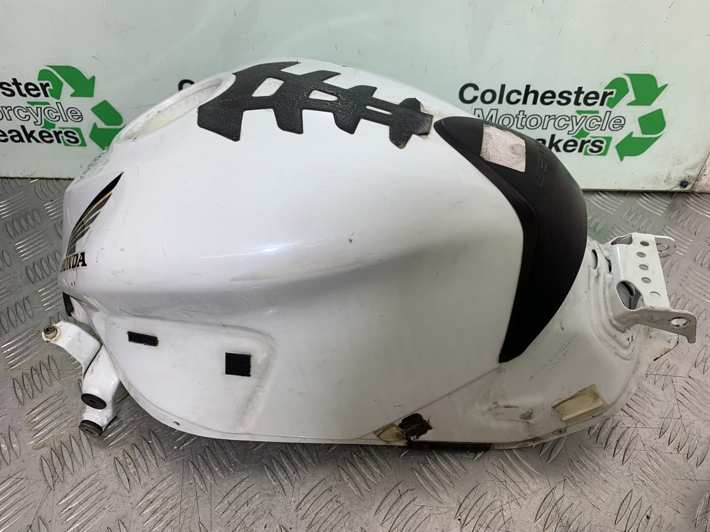 HONDA CB650F CB 650 FA-E PETROL TANK  YEAR 2014-2017 (CMB1226)
