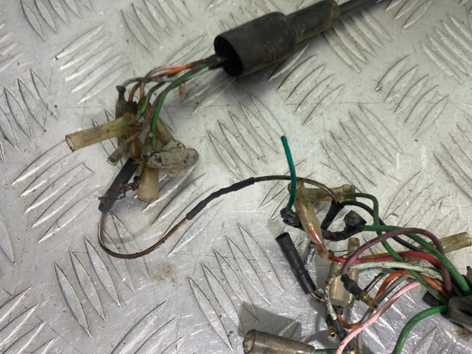 HONDA CG125 CG 125 WIRING LOOM YEAR 1998-2000 (CMB1282)