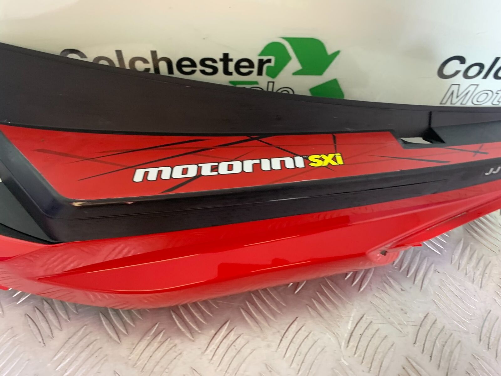 MOTORINI MISANO SXI 125 LEFT SEAT PANEL  YEAR 2022 (CMB1078)