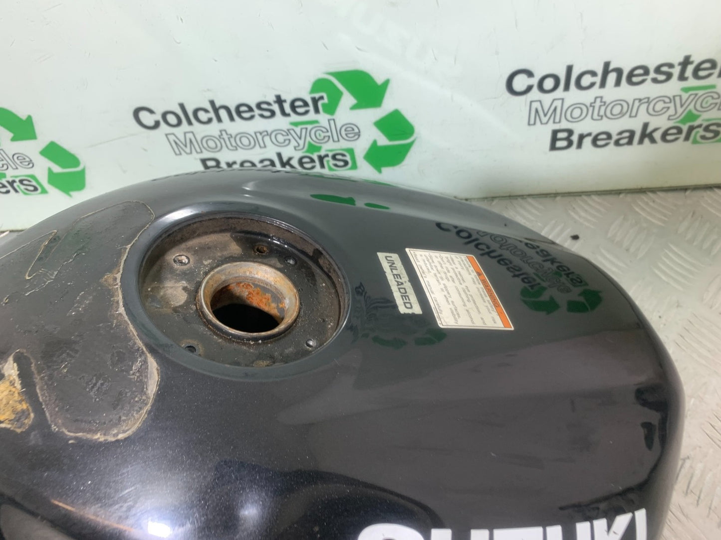 SUZUKI GS500 GS 500 PETROL TANK  YEAR 2001-2008 (CMB1254)