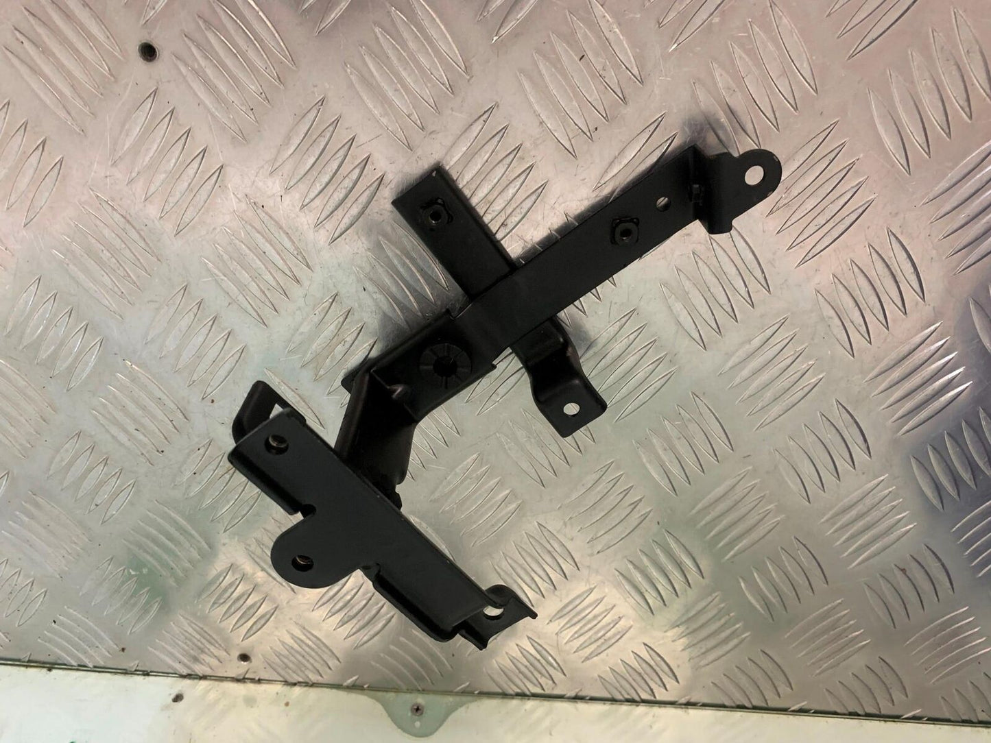 ROYAL ENFIELD 350 CLASSIC BATTERY BOX   YEAR 2022 (STOCK 967)