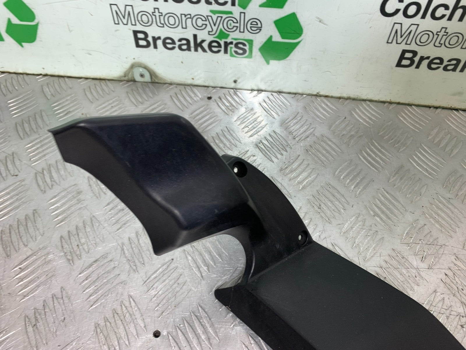 KAWASAKI GTR1400 GTR 1400 RIGHT TOP INFILL PANEL YEAR 2007-2009 (CMB1306)