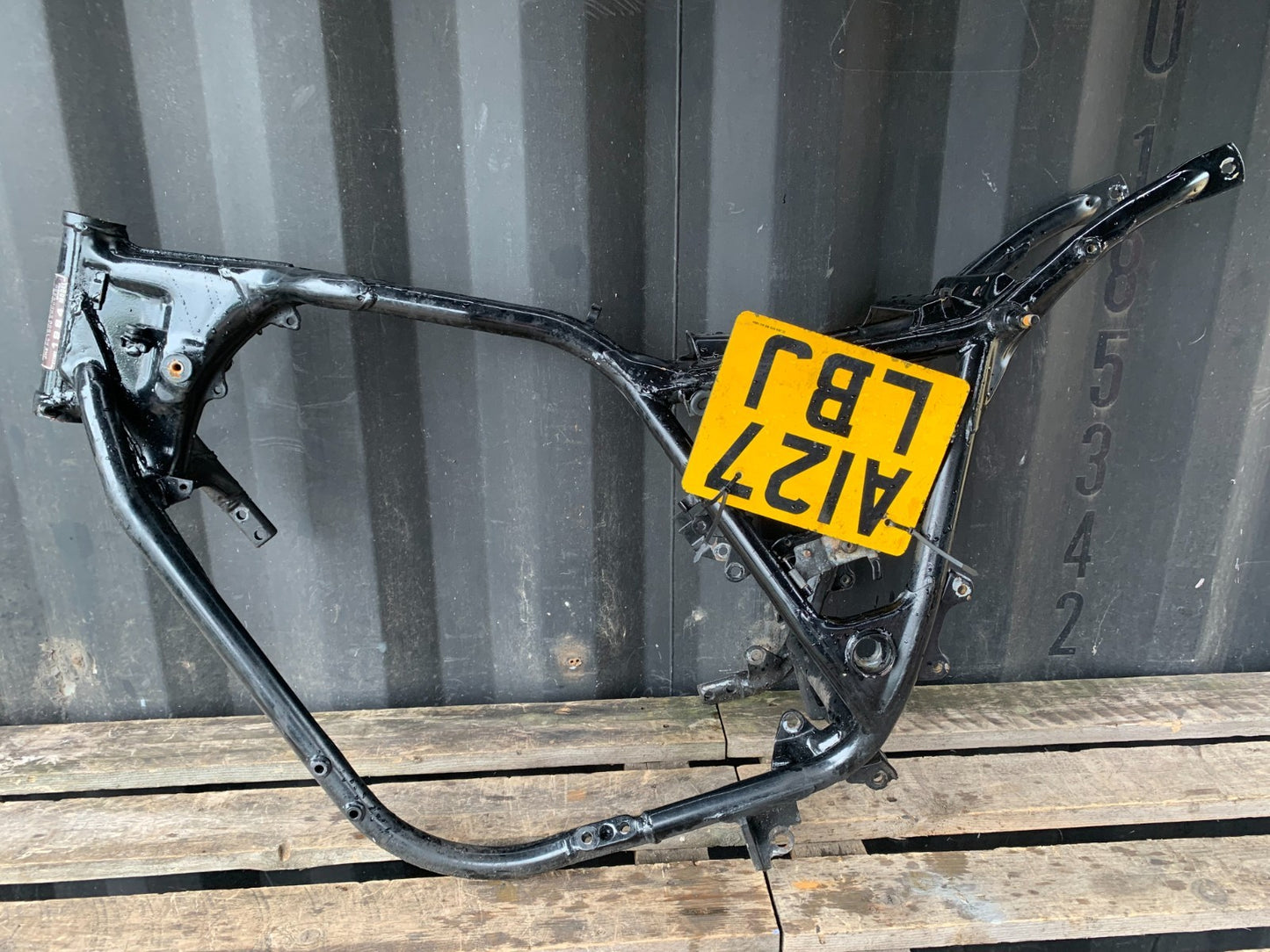 HONDA VT700 VT 700 SHADOW FRAME REG LOG BOOK   YEAR 1984-85 (CMB1328)