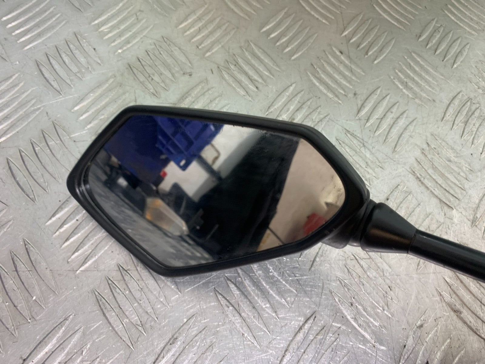 KAWASAKI 650 VERSYS LEFT MIRROR YEAR 2015-2018 (CMB1288)