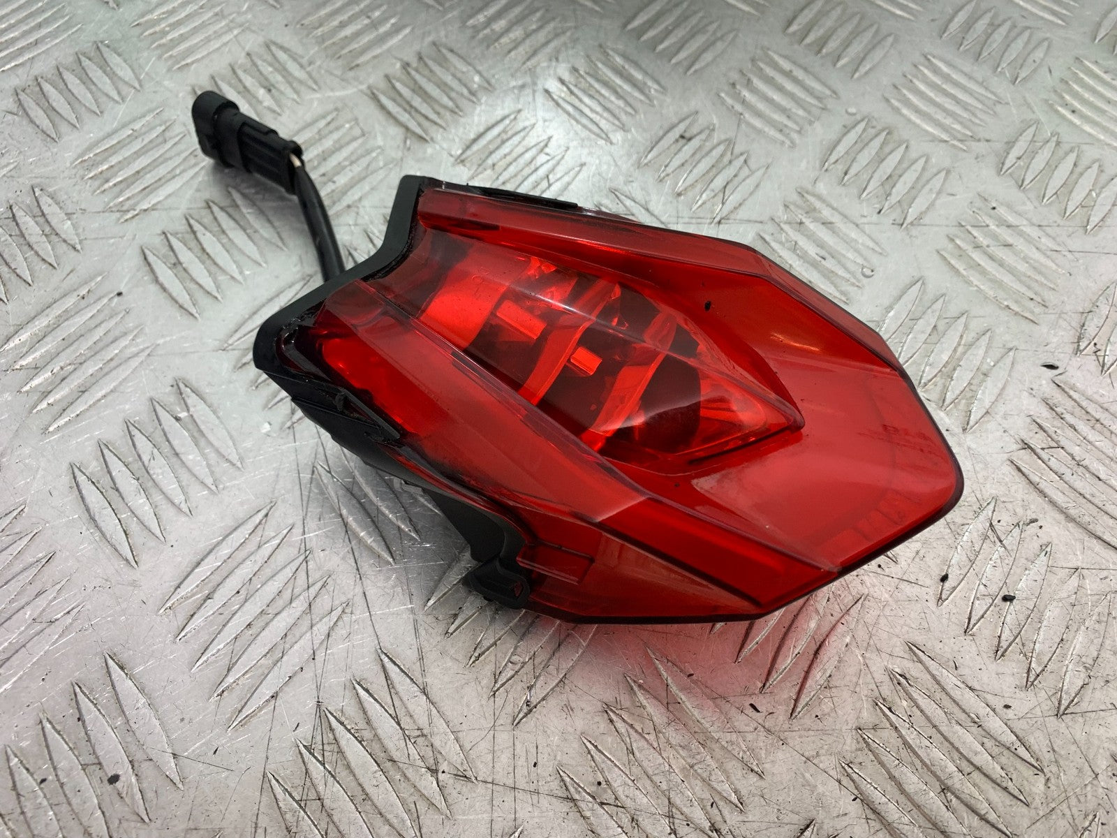 MV AGUSTA 800 F3 REAR LIGHT YEAR 2017-2019 (CMB1227)