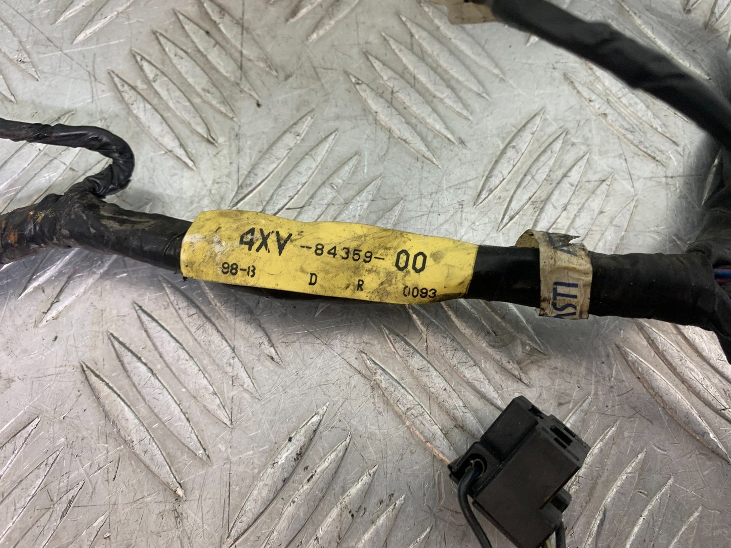 YAMAHA YZF R1 WIRING SUB LOOM YEAR 1998-99 (CMB1291)