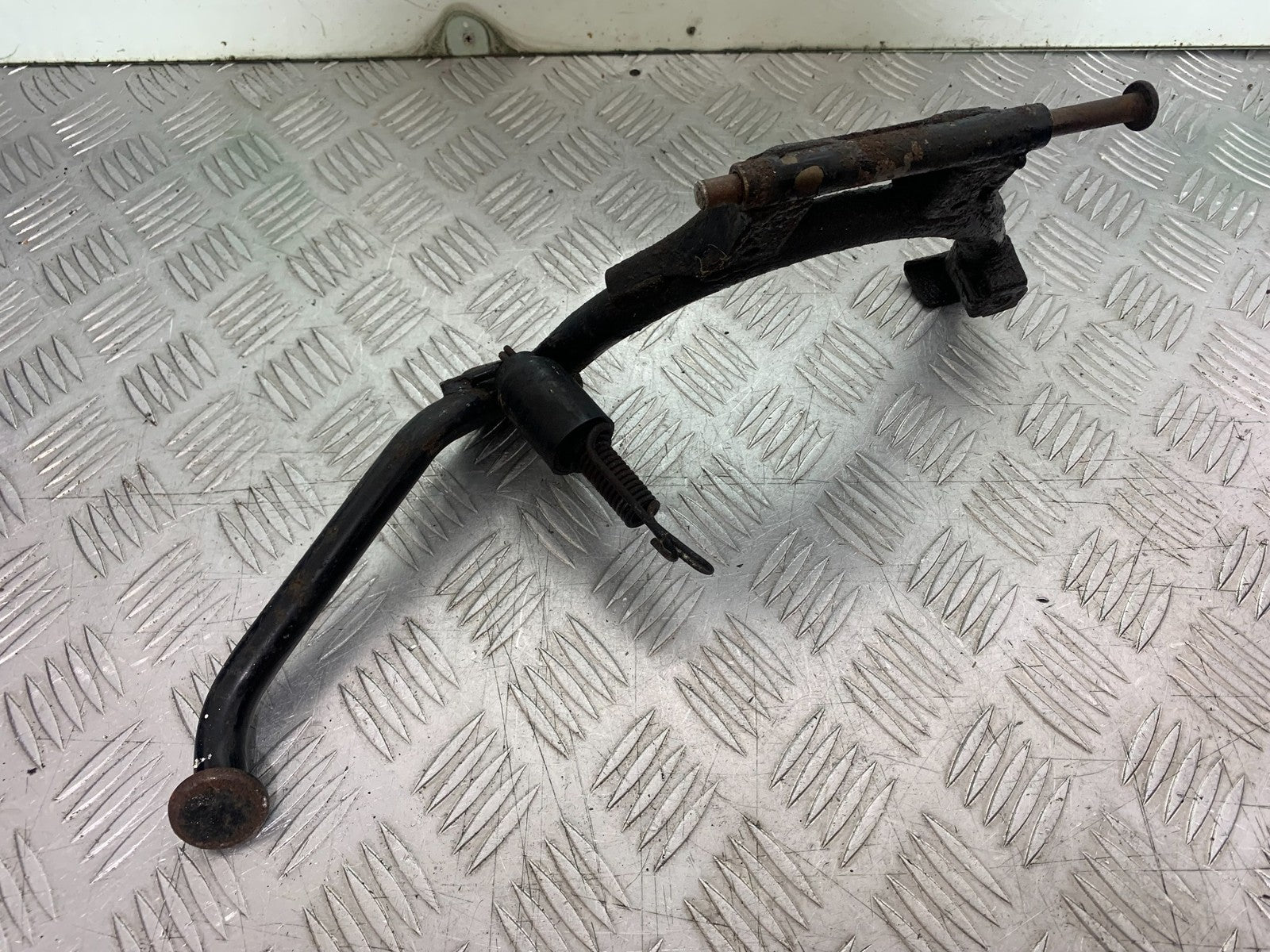 YAMAHA NMAX-125 N MAX 125 CENTER STAND  YEAR 2015-2020  (CMB1231)